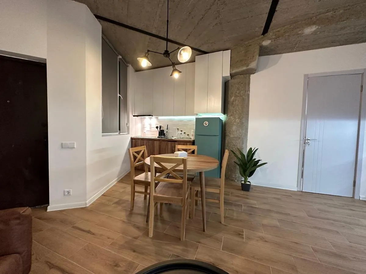 Liberty Square N4, Apartment In Tbilisi Next To Courtyard Marriott Hotel