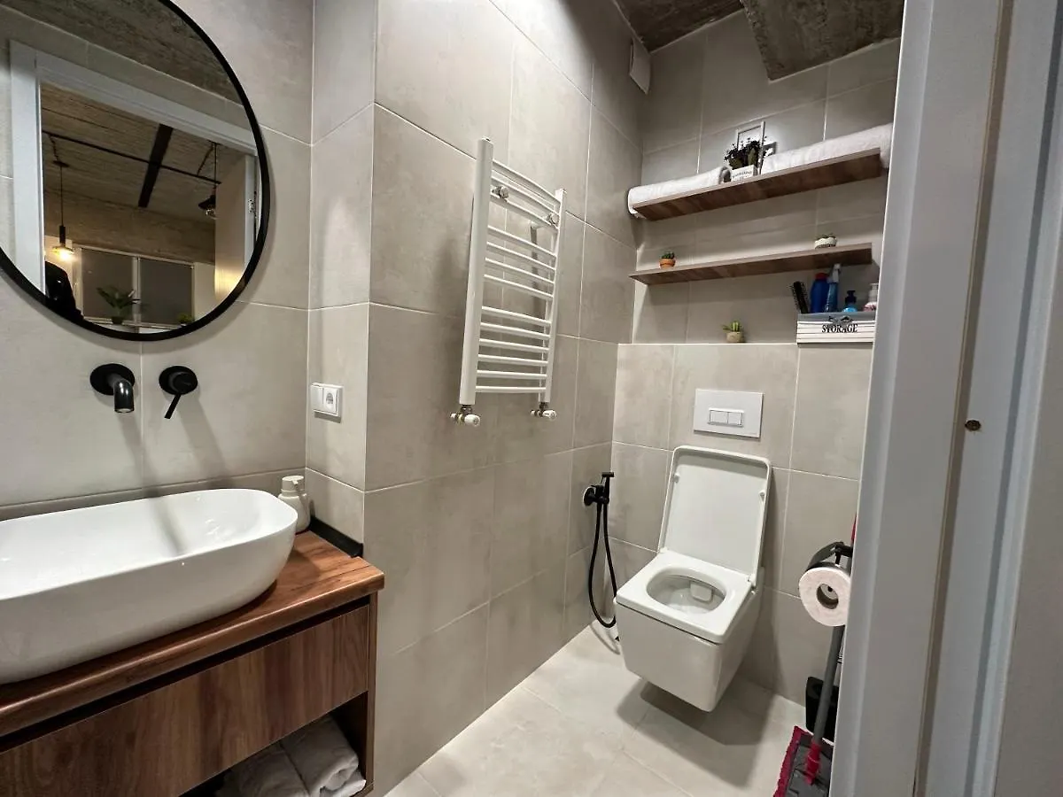 Apartment In Tbilisi Next To Courtyard Marriott Hotel Georgien